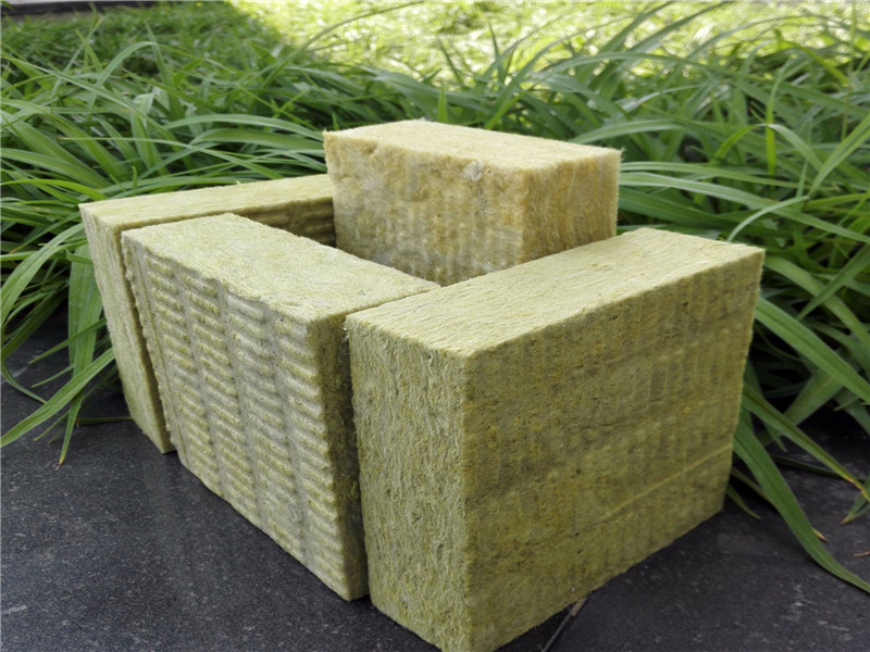 長(cháng)春巖棉板屋面有哪些